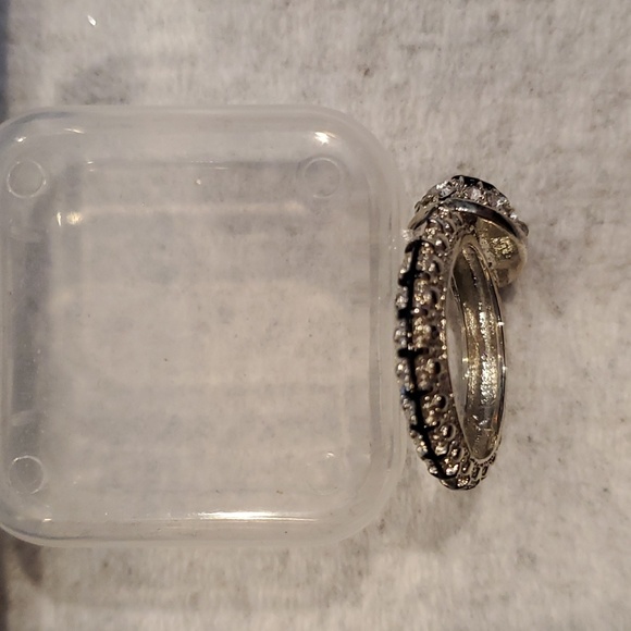 Jack Skellington NBC Rhinestone ring - Picture 2 of 3